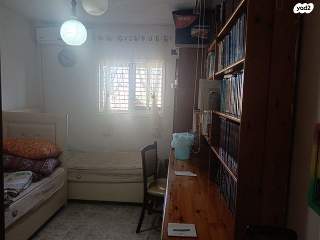 דירה, שדרות דוד המלך 18, שרת, לוד