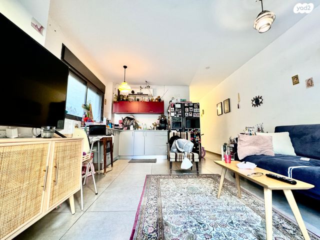 דירת גן, הרצל, גבעת הרצל, אזור המלאכה יפו, תל אביב יפו