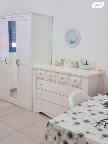 דירה, יערת העמק, מגדל העמק