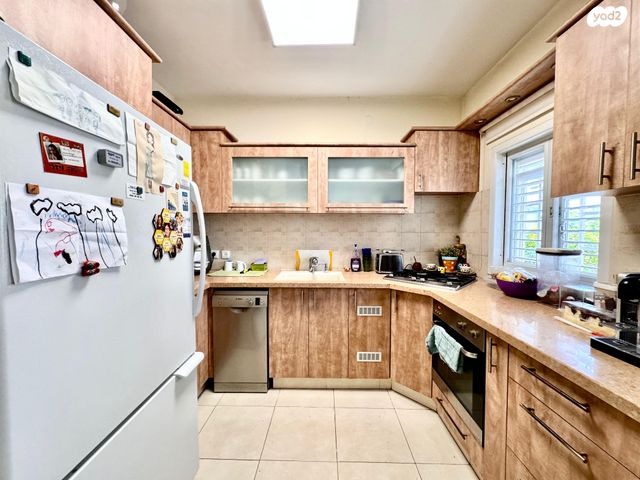 דירה, חברה חדשה 4, הצפון החדש - כיכר המדינה, תל אביב יפו