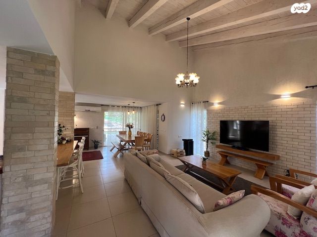 בית פרטי/ קוטג', כוכב יאיר / צור יגאל