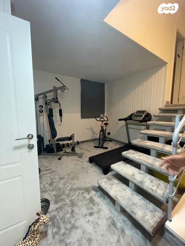 בית פרטי/ קוטג', בית אריה / עופרים