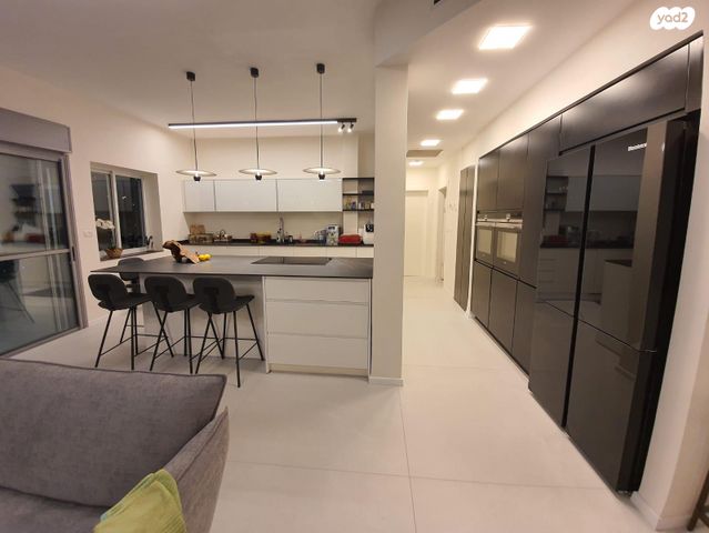 דירה, לאה אמנו, מוריה, מודיעין מכבים רעות