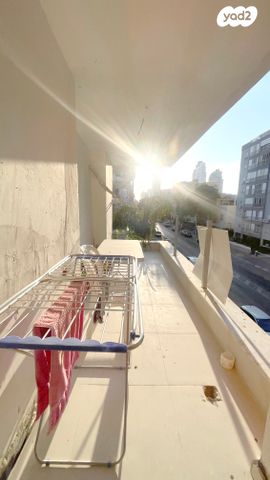 דירה, שדרות חיים וייצמן 81, נתניה