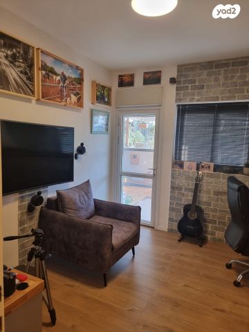 גג/ פנטהאוז, קרית רבין, מגדל העמק