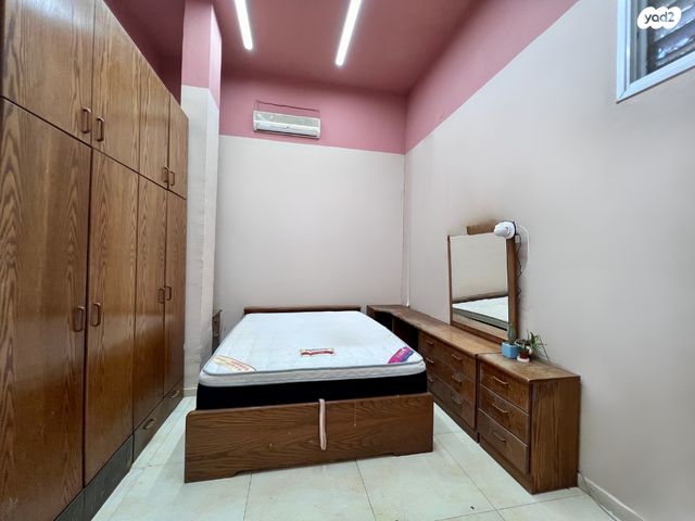 חנויות/ שטח מסחרי, הרצל 103, יל"ג, חיפה