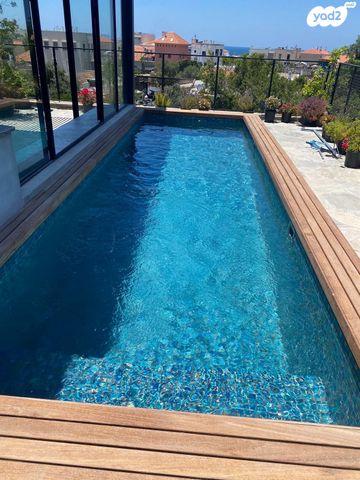 גג/ פנטהאוז, החרוב, עג'מי, גבעת העליה, תל אביב יפו