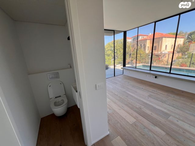 גג/ פנטהאוז, החרוב, עג'מי, גבעת העליה, תל אביב יפו