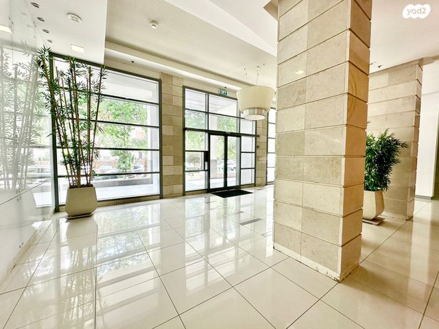 דירה, אלונים, קרית השרון, נתניה