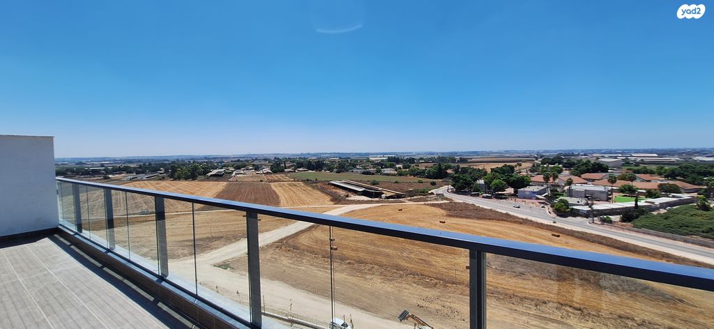 גג/ פנטהאוז, הגפן 6, כרמי הנדיב, אחוזת רוטנר, קרית מלאכי