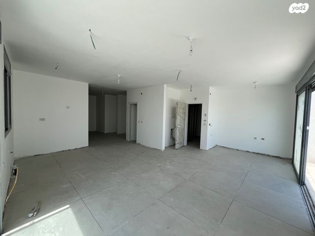 גג/ פנטהאוז, קמינסקה 8, קרית שלום, תל אביב יפו