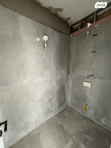 גג/ פנטהאוז, קמינסקה 8, קרית שלום, תל אביב יפו