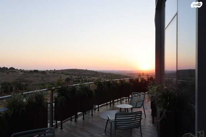 משרדים, שדרות המלאכות, מרכז עינב, מודיעין מכבים רעות