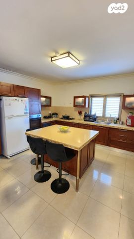 דירה, הפועל, לב העיר, בת ים