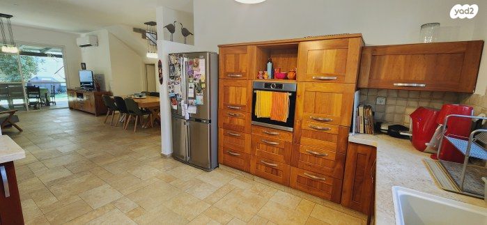 בית פרטי/ קוטג', אורנית