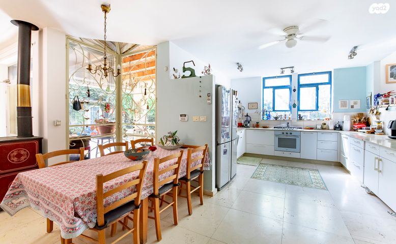 בית פרטי/ קוטג', בית שמש