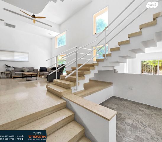 בית פרטי/ קוטג', להבים