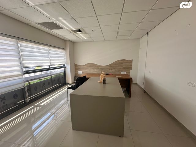 משרדים, שדרות מנחם בגין, אזור תעשיה א, עפולה