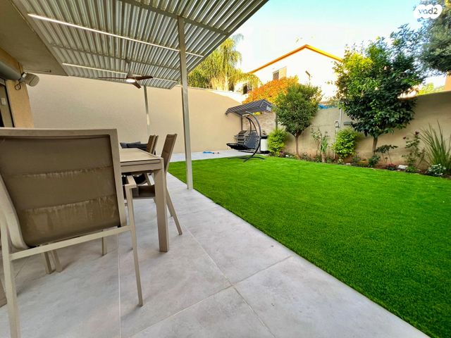 בית פרטי/ קוטג', אפשטיין 27, נווה חיים, חדרה