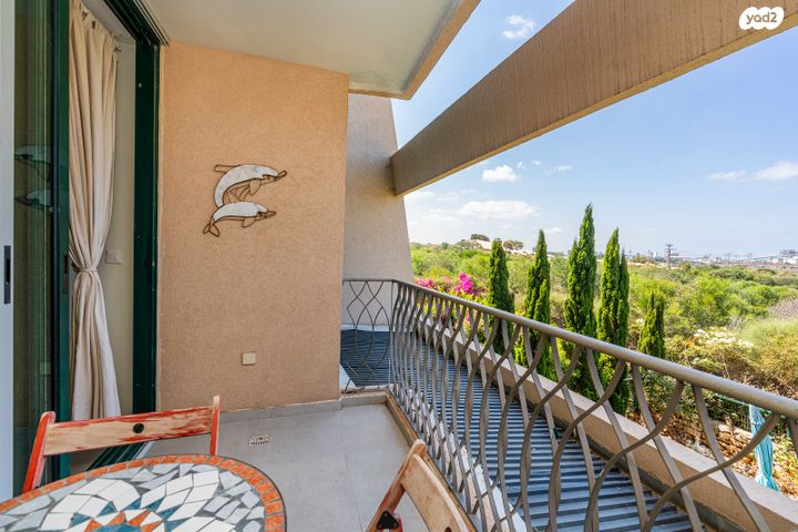 דירה, קיסריה