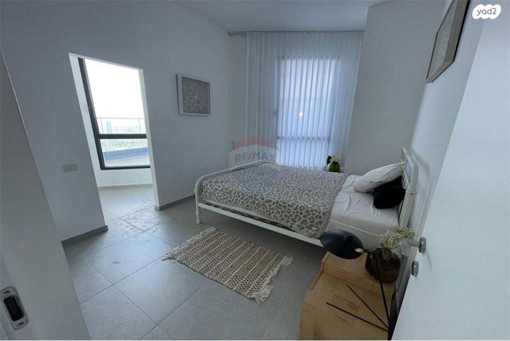 דירה, דרך מנחם בגין 160, מונטיפיורי, הרכבת, תל אביב יפו