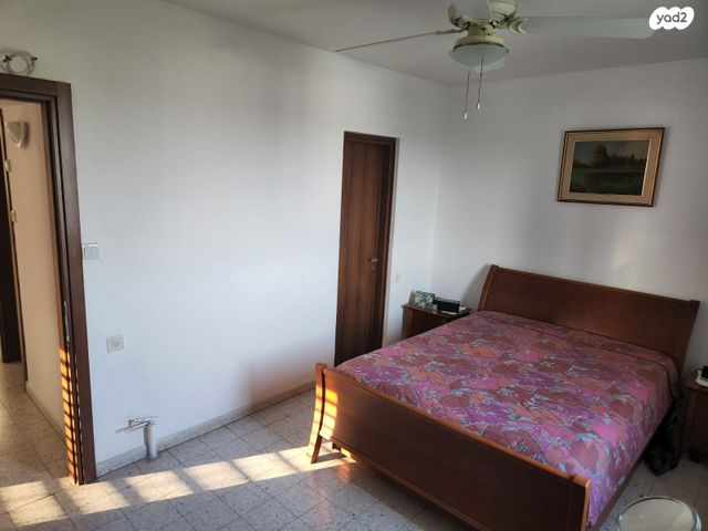 דירה, בנימין מינץ, שיכון מפ"ם, פתח תקווה