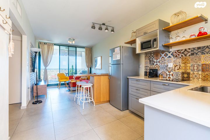 דירה, קיסריה