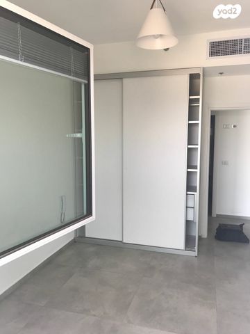 דירה, דרך מנחם בגין, תל אביב יפו