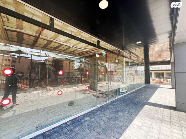 חנויות/ שטח מסחרי, שומר, מרכז פרדס חנה, פרדס חנה כרכור