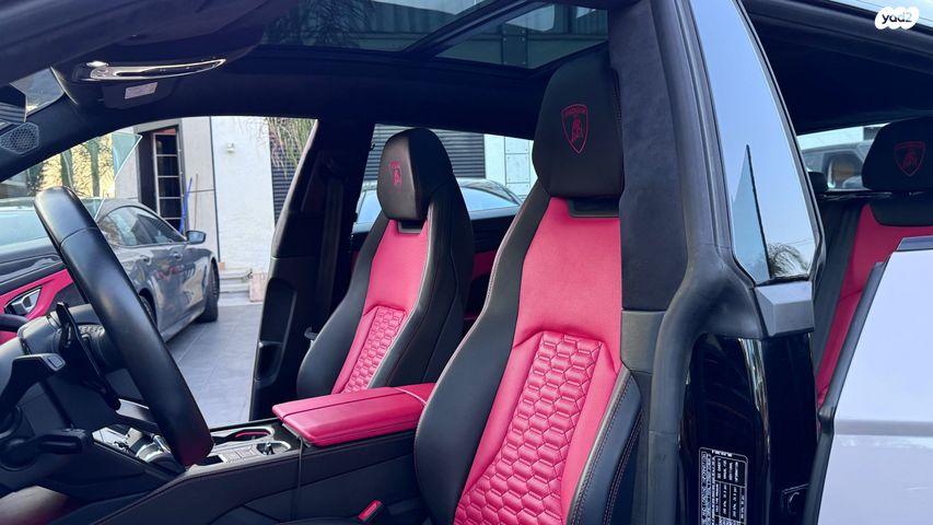 מודעת רכב למבורגיני אורוס