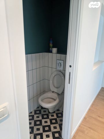 משרדים, תובל, רמת גן