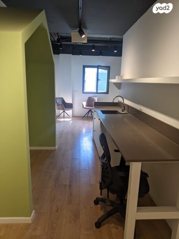 משרדים, תובל, רמת גן