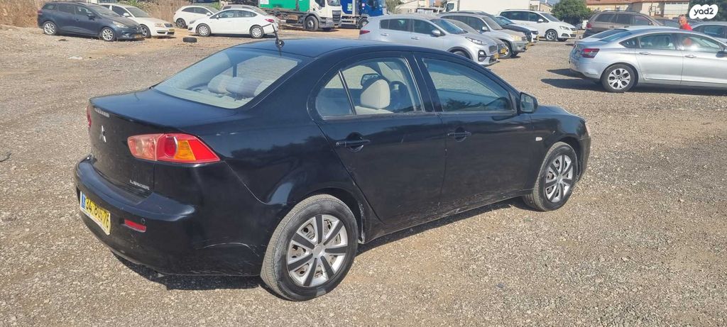 מיצובישי לנסר