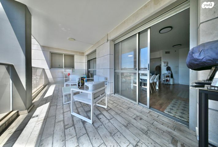 דירה, פסגת אונו, קרית אונו