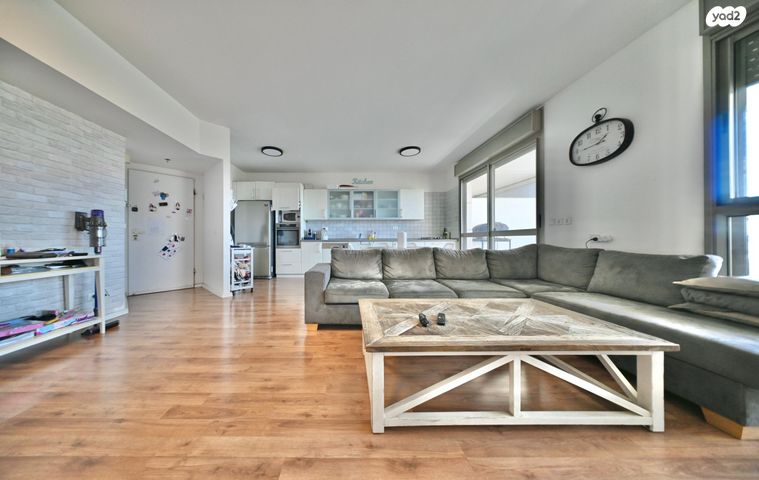 דירה, פסגת אונו, קרית אונו