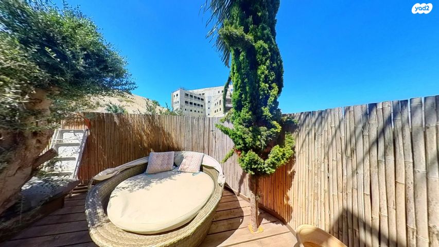 דירת גן, מגדל העמק