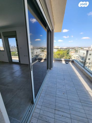 גג/ פנטהאוז, רמב"ם, ראשון לציון