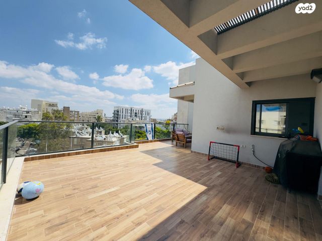 גג/ פנטהאוז, מרכז, כפר סבא