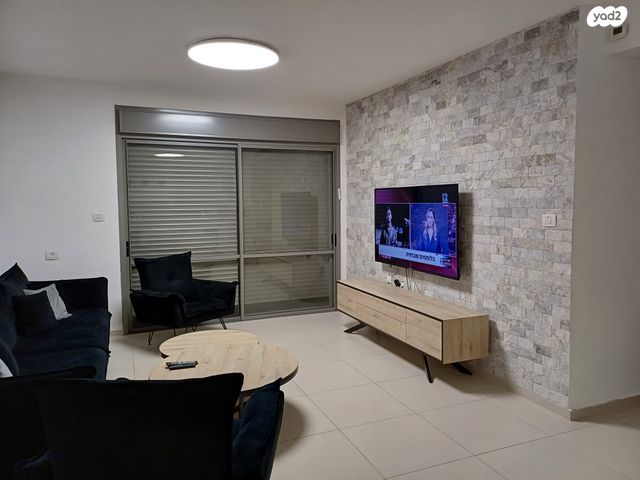 דירה, גדעון האוזנר, רמות הרכס, באר שבע