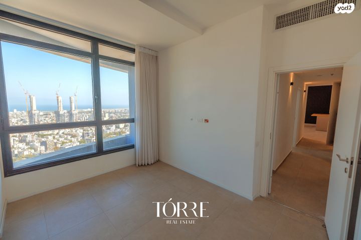 גג/ פנטהאוז, דרך מנחם בגין 158, תל אביב יפו