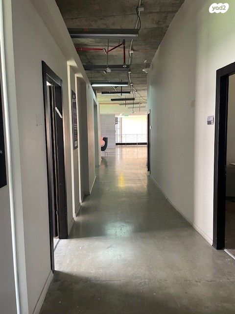 משרדים, הוד השרון