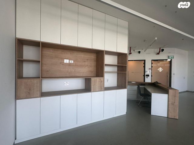 משרדים, נס ציונה