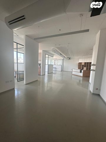 משרדים, נס ציונה