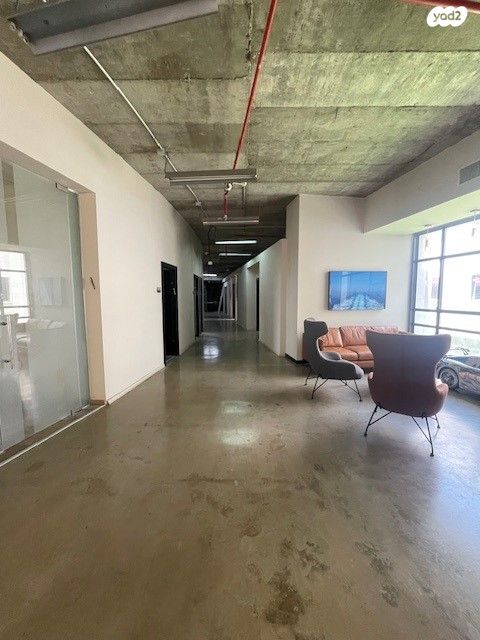 משרדים, הוד השרון