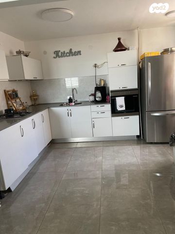 דירה, שכונה ו', באר שבע