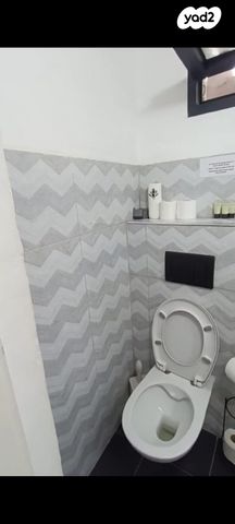 דו משפחתי, אחווה, טבריה