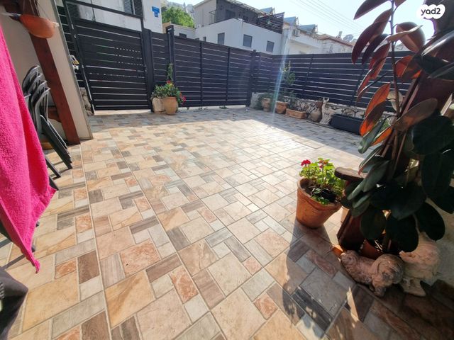 דירת גן, השעורה, טבריה