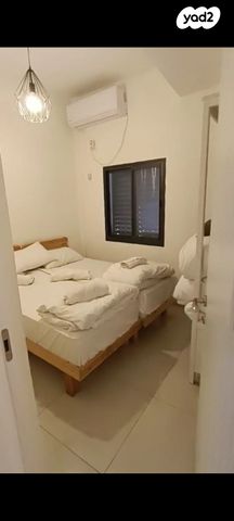 דו משפחתי, אחווה, טבריה