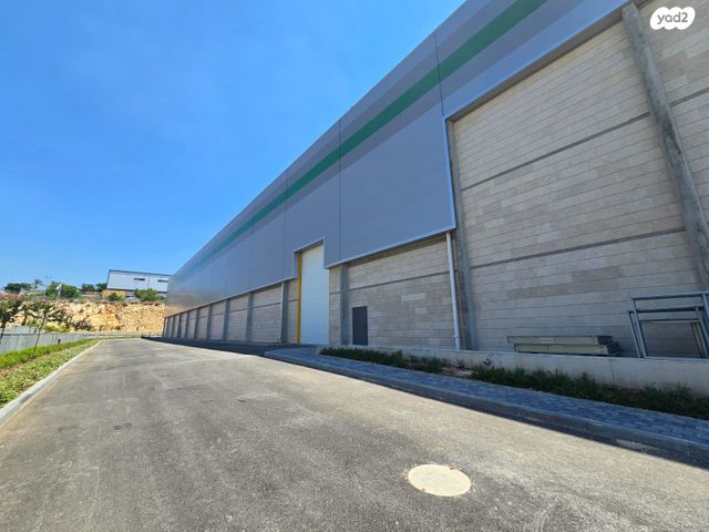 מבני תעשיה, תעשיון בר לב, תעשיון בר לב