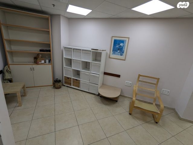 משרדים, יצחק בן צבי 10, מרכז אזרחי, באר שבע